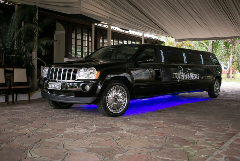 Aluguel de Limousine Preta para Despedida