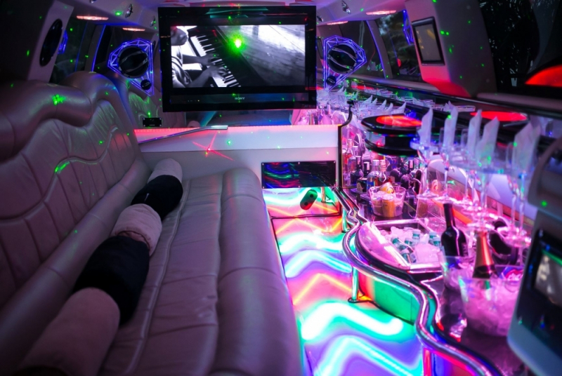 Limousine Preta para Aniversário