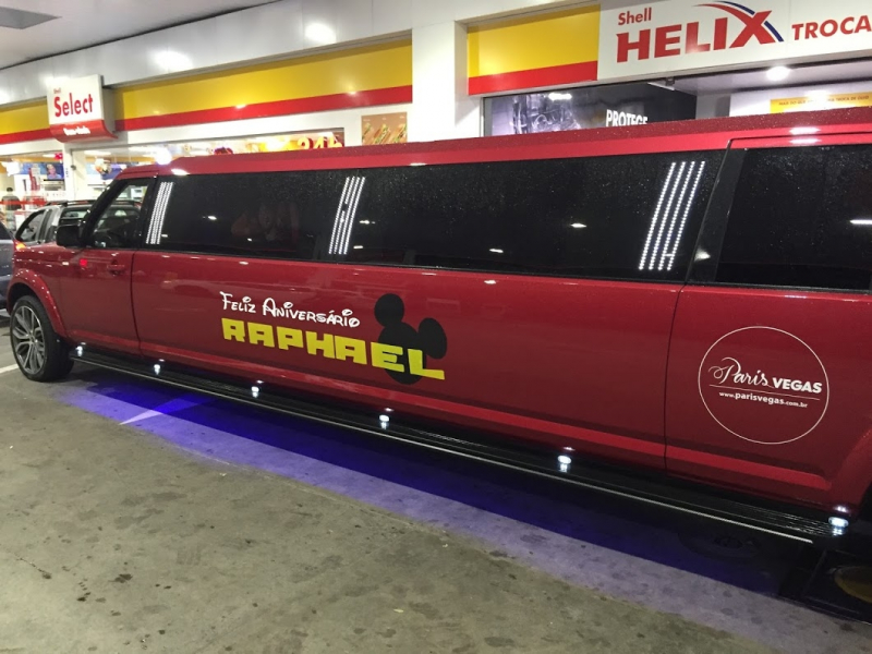 Onde Encontro Aluguel de Limousine Preta para Festas Infantis Alto de Pinheiros - Aluguel de Limousine para Festa de 15 Anos