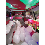 aluguel de limousine rosa para festa preço Interlagos